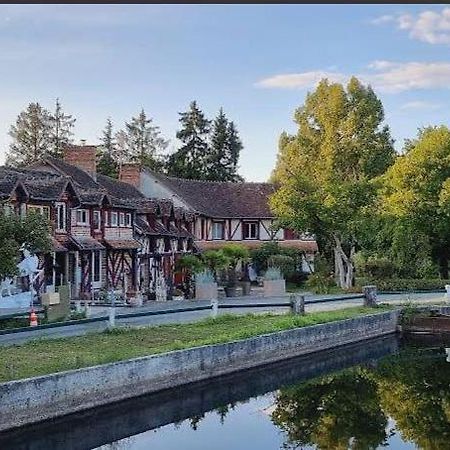 Le Moulin De Villiers Hotel Nouan-le-Fuzelier Luaran gambar